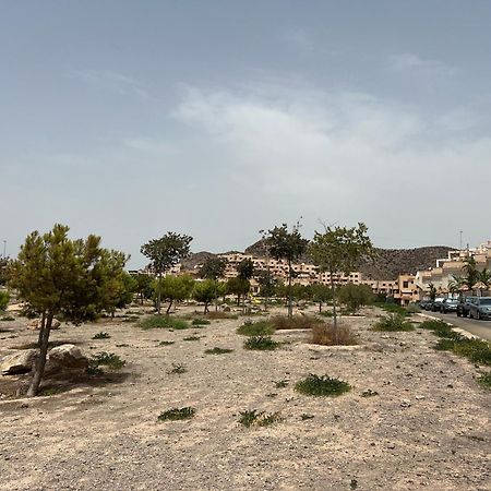 Piso Con Ac, Piscina Y Pista De Padel Y Tenis En Aguilas Exterior photo
